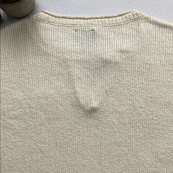 Abercrombie & Fitch Open Collar Roll Hem Long Sleeve Pullover Sweater - Picture 7 of 16